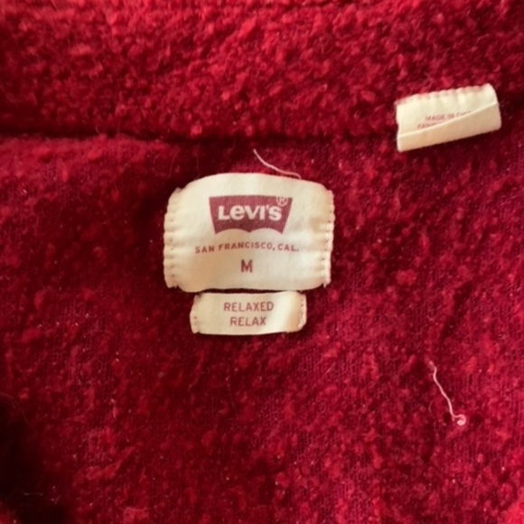 Levi's Oversized Red Sweater - Picture 4 of 4